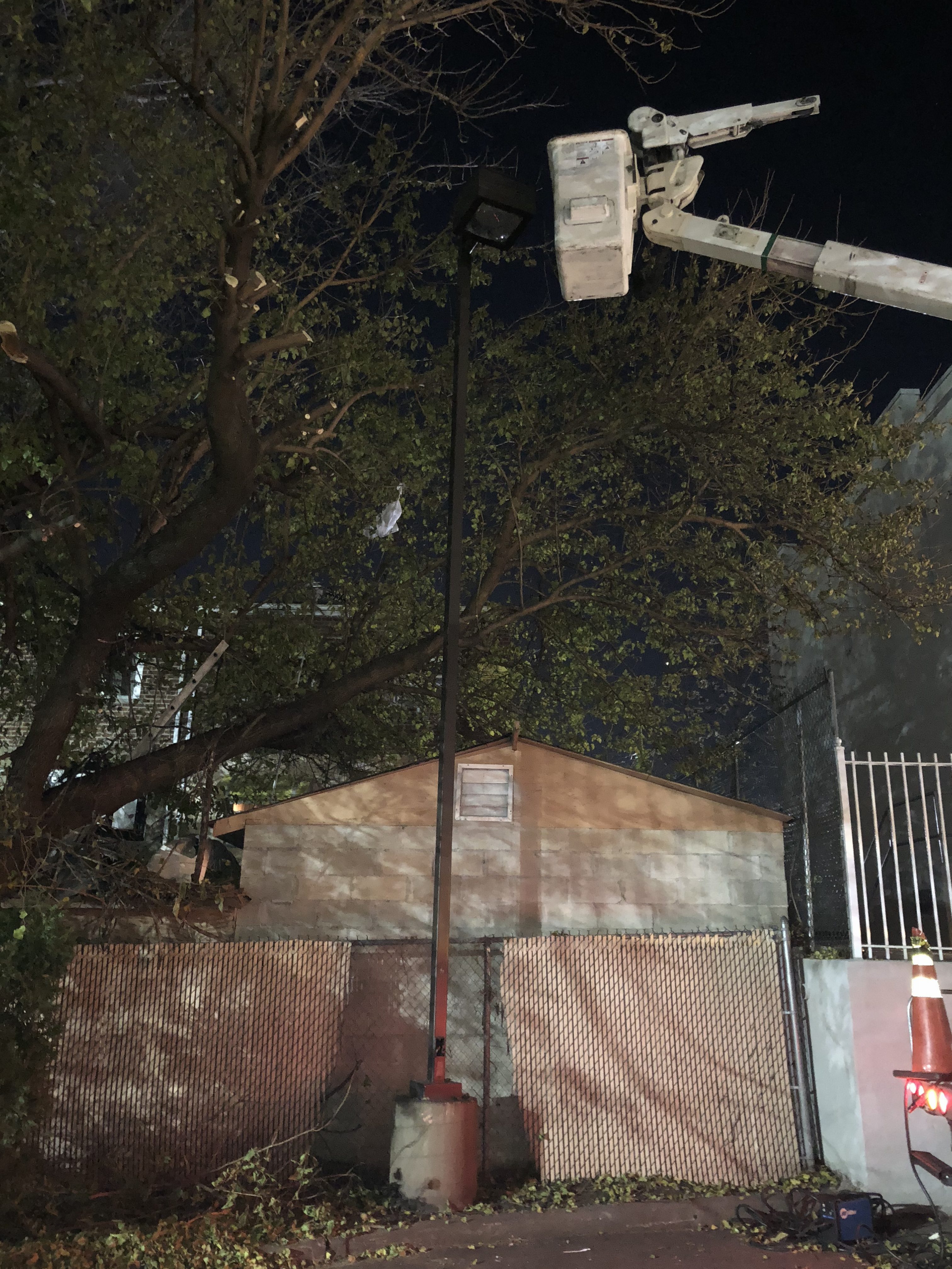 Parking lot Lighting Installation & Repair NYC Neon Sign Installation